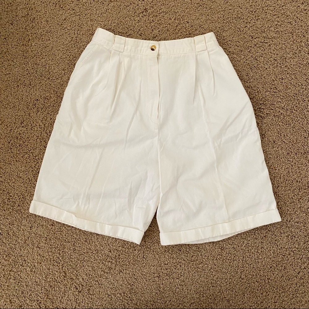 Lands End 9” inseam white cotton shorts